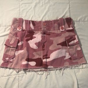 Pink camouflage skirt size 0